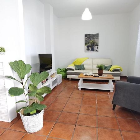Apartamentoscasajulia La Santa Εξωτερικό φωτογραφία